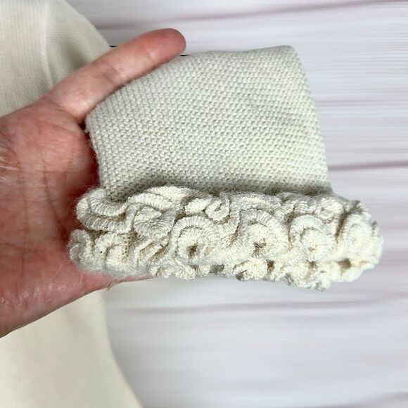 All Alpaca Ivory Cardigan Sweater Ruffle Details Hidden Button Closure M-L - Picture 13 of 14